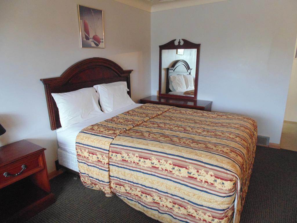 Capri Motel Port Colborne Pokój zdjęcie