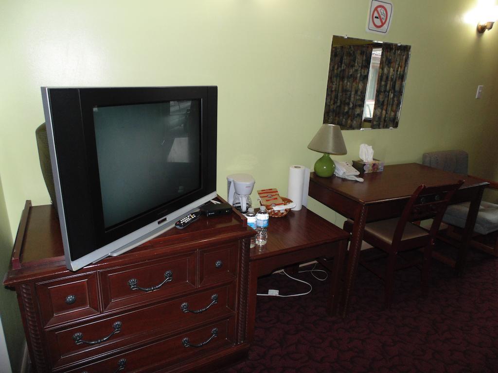 Capri Motel Port Colborne Pokój zdjęcie
